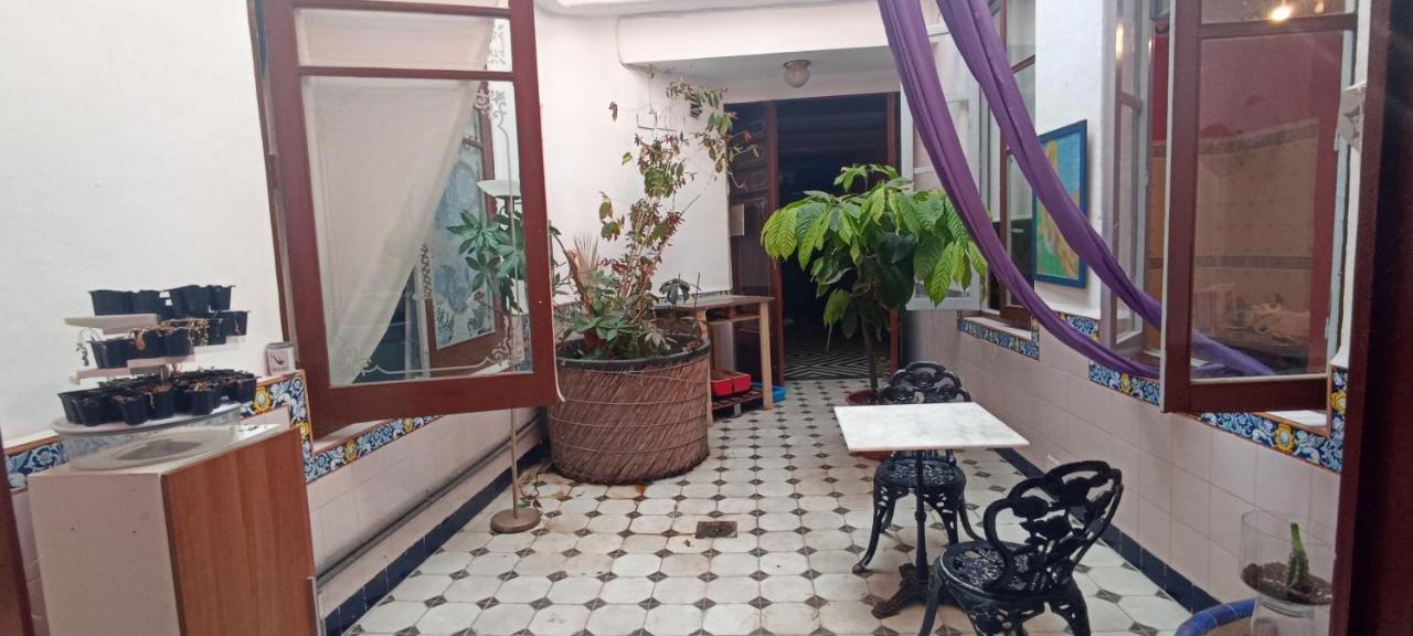 Bed and Breakfast Casa Artistica Гандия Экстерьер фото